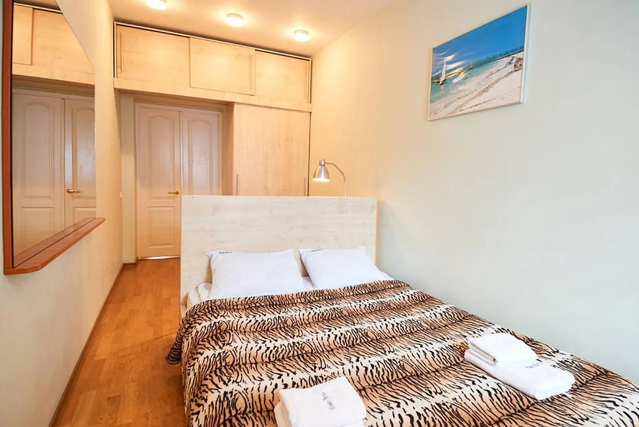 Home Hotel Apartments in Pecherskiy Area location